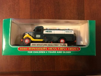 2000 Hess Miniature First Truck: The Historical Mini The Minis