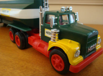 1972 1972 & 1974 Hess Tanker Truck