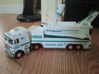 1999 1999 Hess Toy Truck and Space Shuttle with Satellite